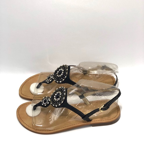 Ivanka Trump - Picture 3 of 5